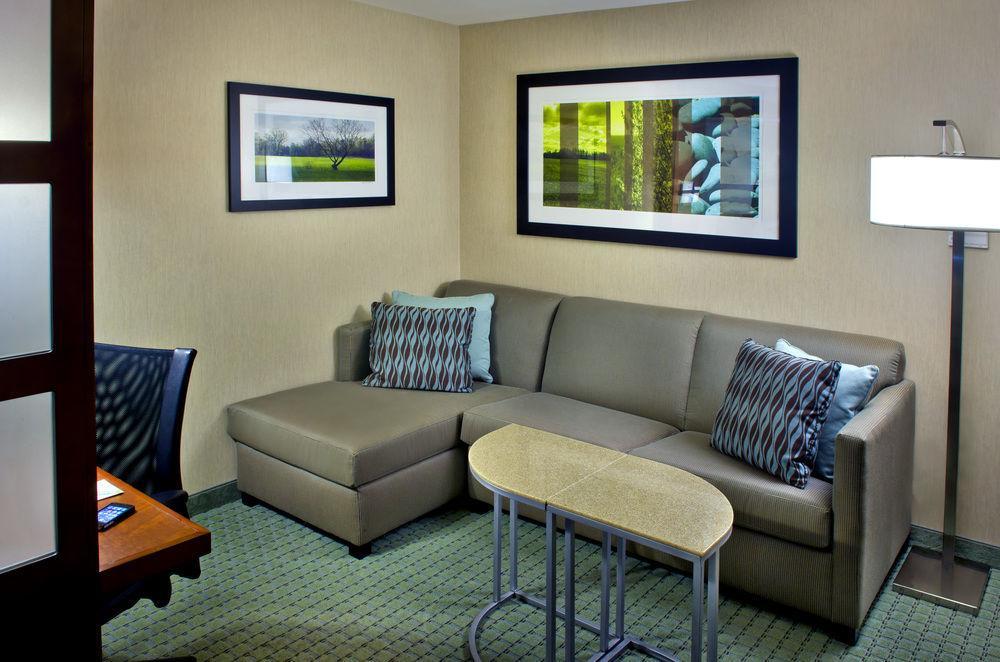 Springhill Suites Long Island Brookhaven Bellport Exteriér fotografie